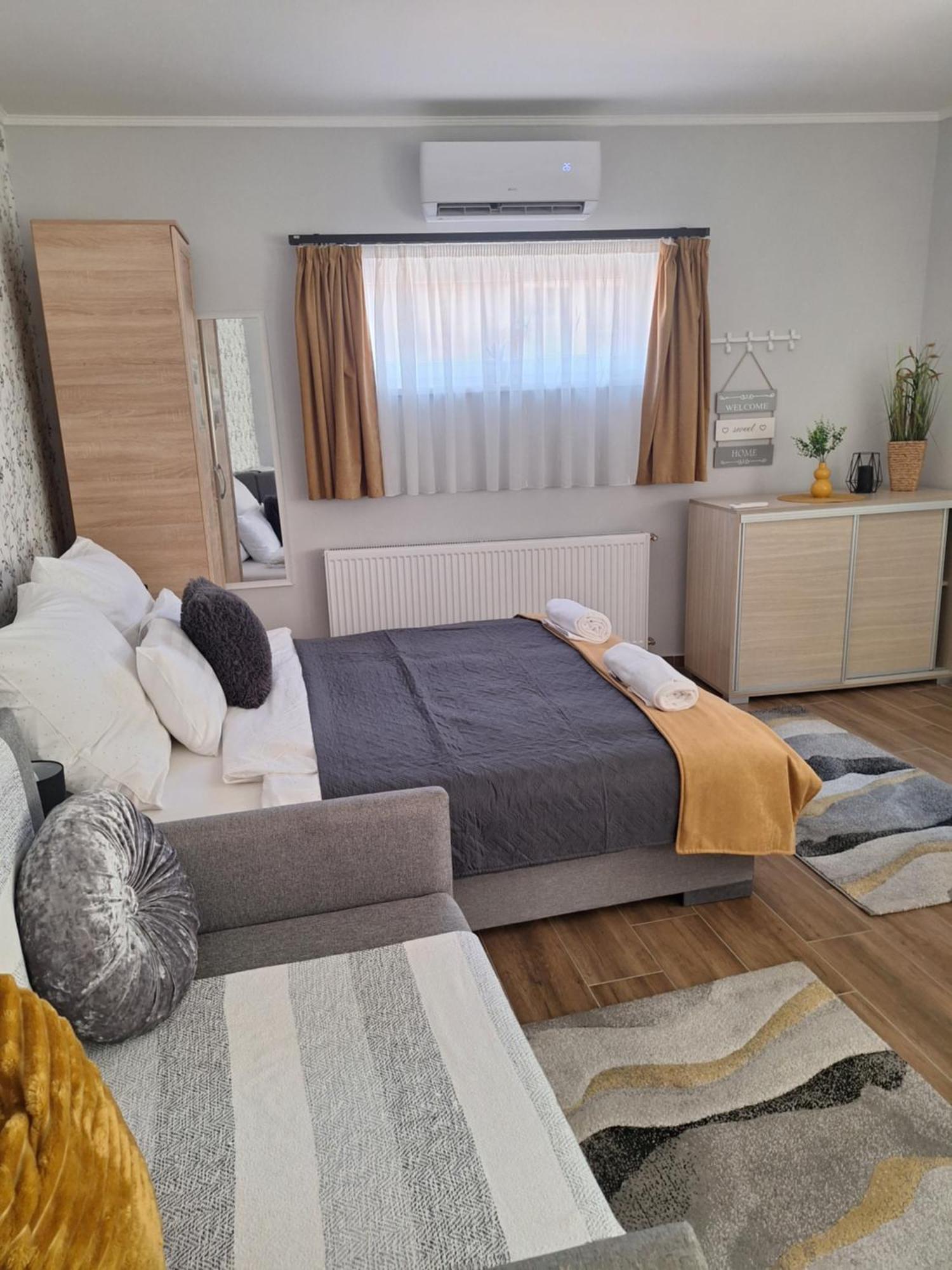 Varfal Apartman Έγκερ Εξωτερικό φωτογραφία