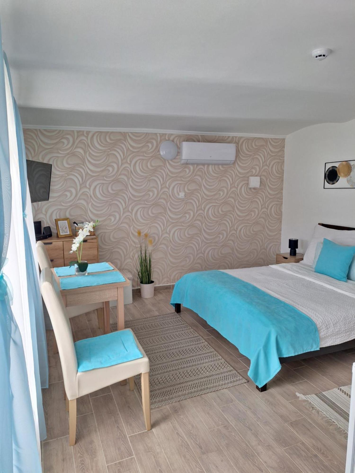Varfal Apartman Έγκερ Δωμάτιο φωτογραφία